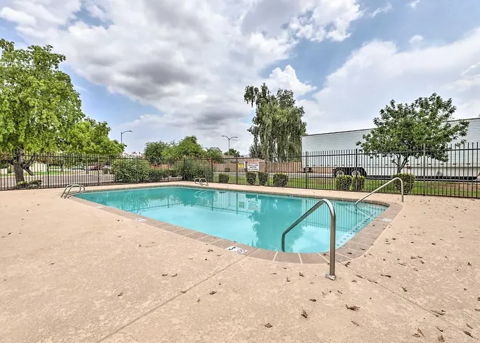1 Mi To Dtwn Chandler: Townhome W/ Community Pool * Chandler